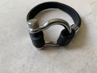 Jean Claude - Men's D-Clamp Leather Bracelet